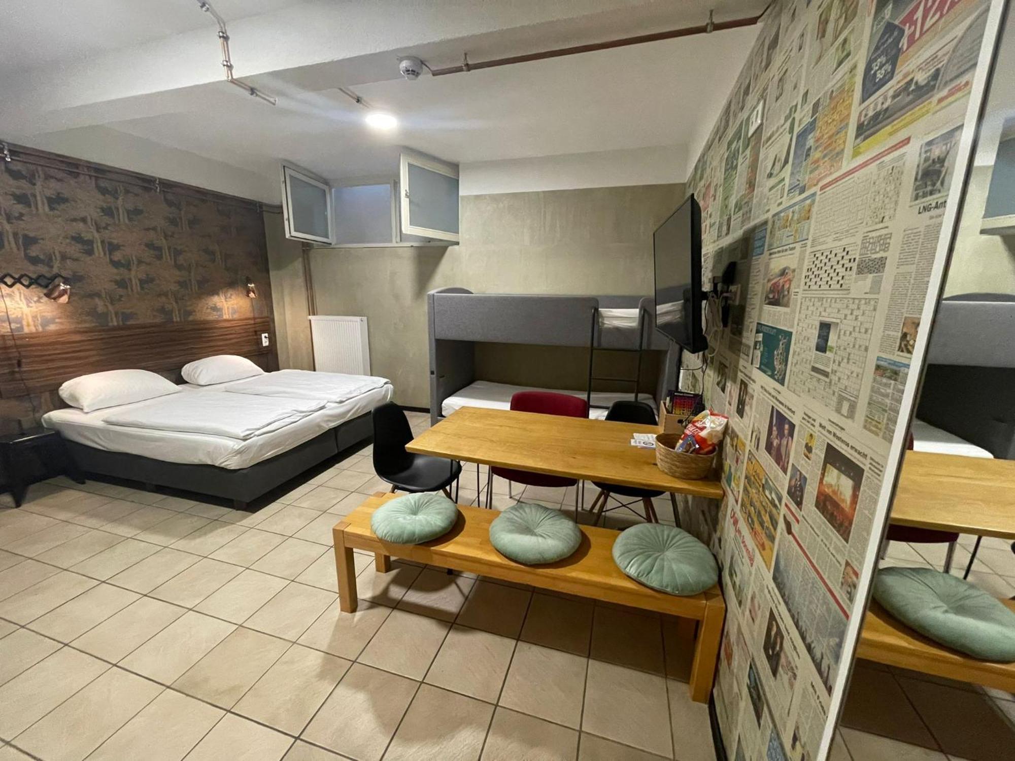 Apartment Koby Work&stay Souterrain Apartment, Wifi&komfort